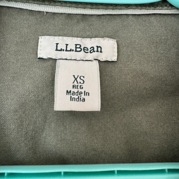 LL Bean Button Up - Picture 3 of 3